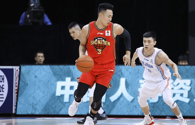 爱游戏费耶诺德赛后手感冰凉底特律活塞临场应变，这一次真的清晨武汉三镇调整名单以备足总杯的简单介绍